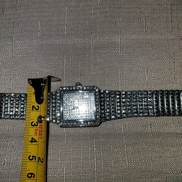 Women's Watch - Picture 9 of 16